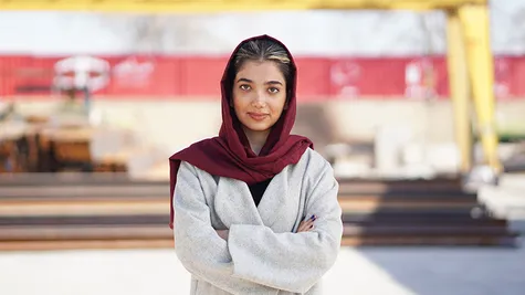 آرزو امیری (کارشناس فروش)