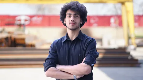 محمد معین جراحی (کارشناس فروش سازه های فلزی)